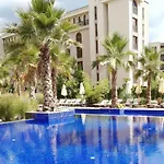 Cascadas Family Apartment Sunny Beach